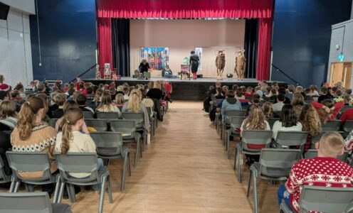 Pchła Szachrajka w Anglii